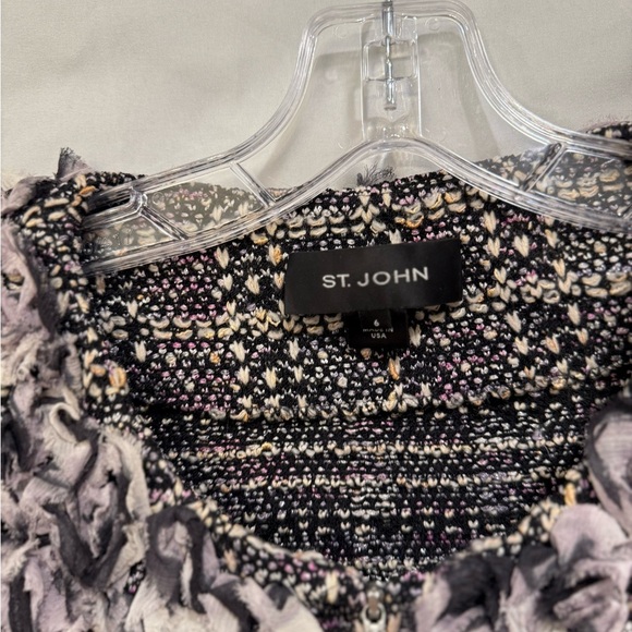 ST JOHN Jacket size 6 Purple Black White Boucle Tweed Ruffle Trim Zip Up - Picture 4 of 11